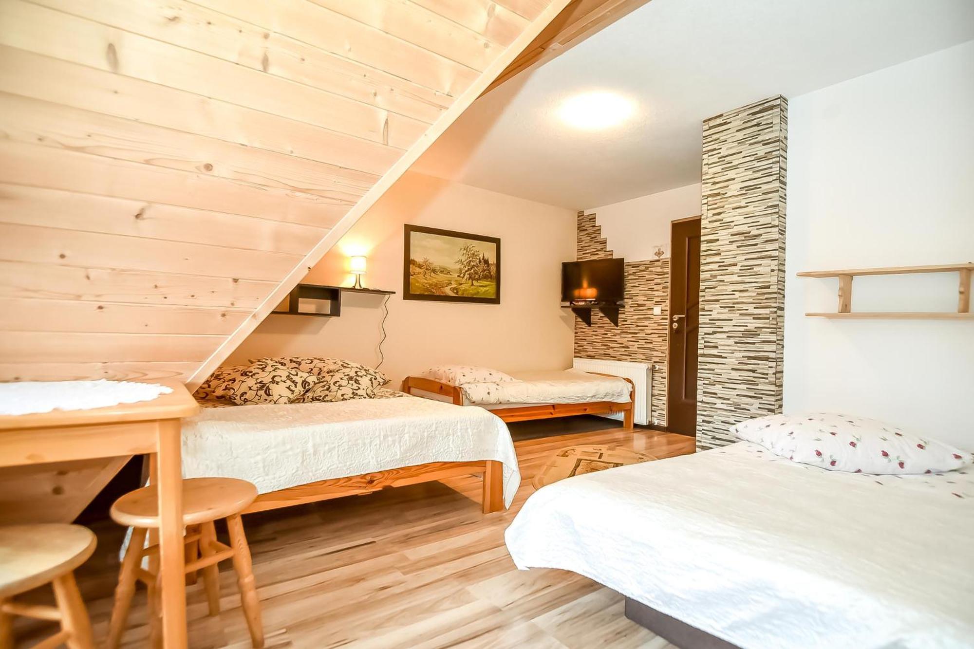 Ciukrowa Chatka Sauna & Jacuzzi Poronin Extérieur photo