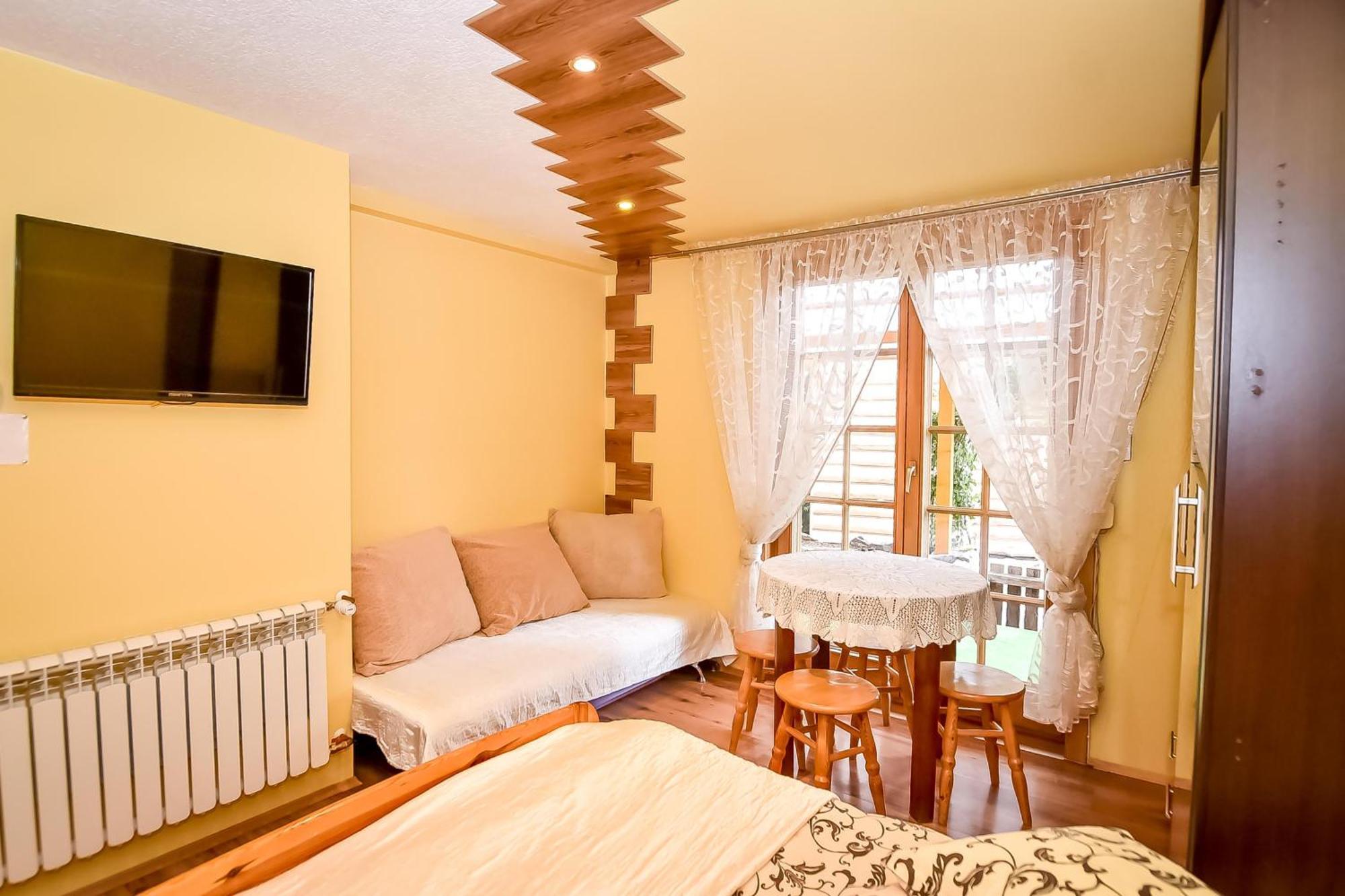 Ciukrowa Chatka Sauna & Jacuzzi Poronin Extérieur photo